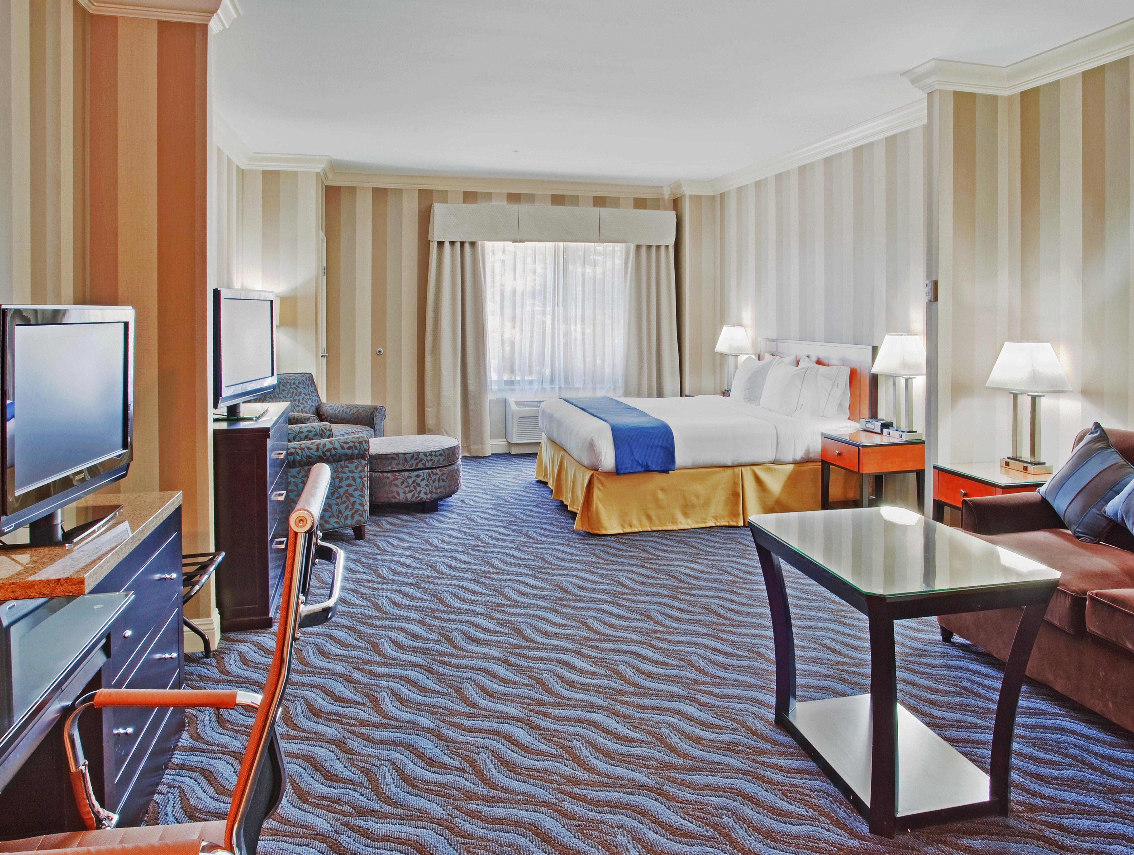 Holiday Inn Express Hotel & Suites Santa Cruz By Ihg Buitenkant foto