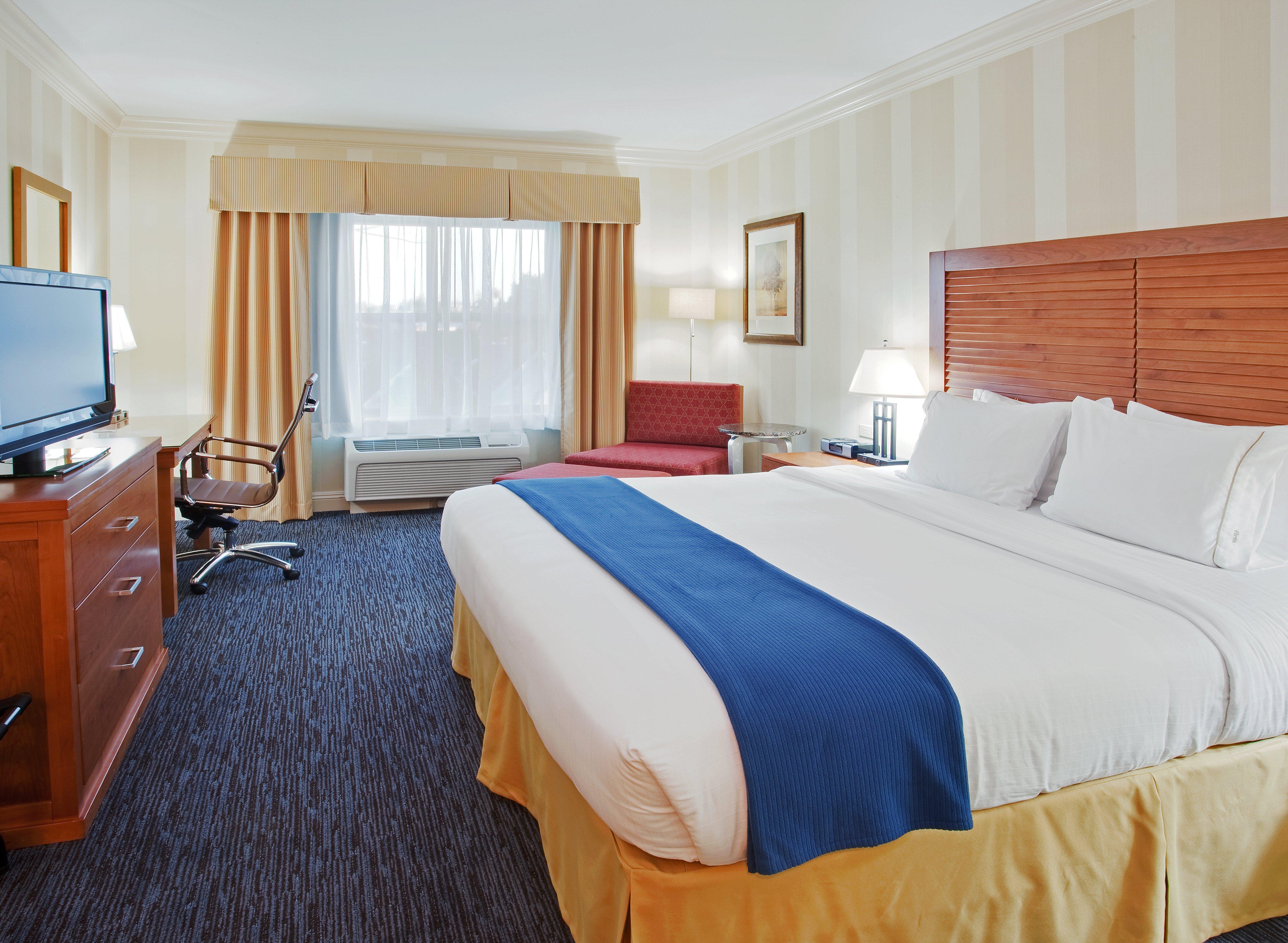 Holiday Inn Express Hotel & Suites Santa Cruz By Ihg Buitenkant foto