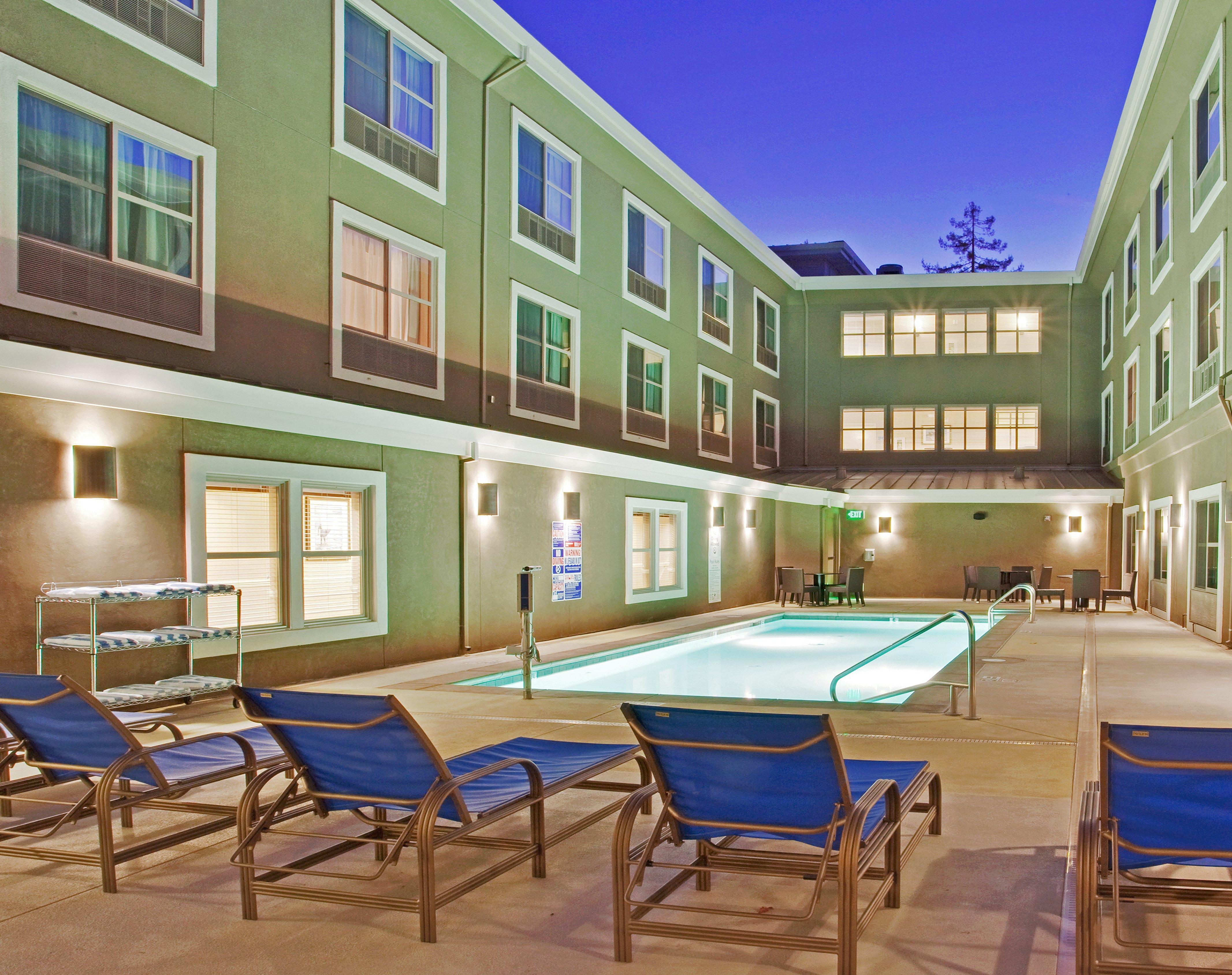 Holiday Inn Express Hotel & Suites Santa Cruz By Ihg Buitenkant foto